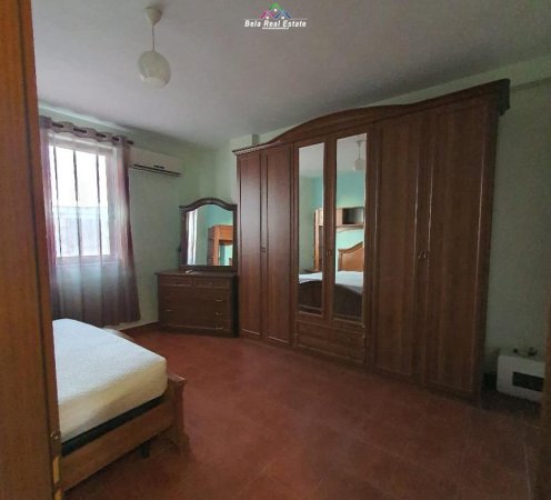 Tirane, jepet me qera apartament 1+1 Kati 3, 74 m² 450 € (Bulevardi Zogu i Parë)
