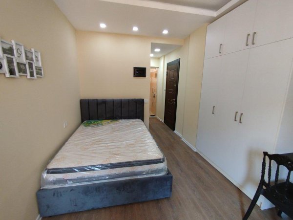 Tirane, jepet me qera garsonier 1+1 Kati 6, 35 m² 280 € (Yzberisht)