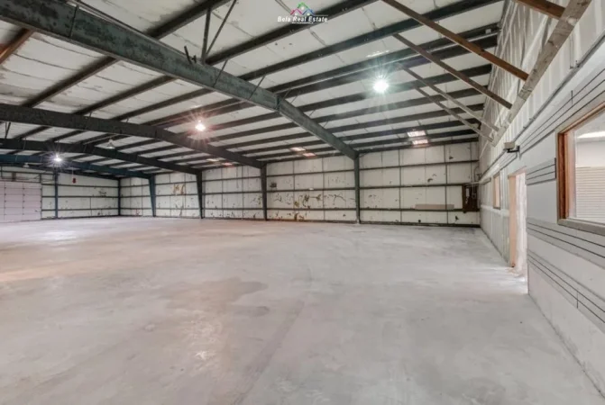 Tirane, jepet me qera ambjent biznesi Kati 2, 360 m² 800 € (SAUK)