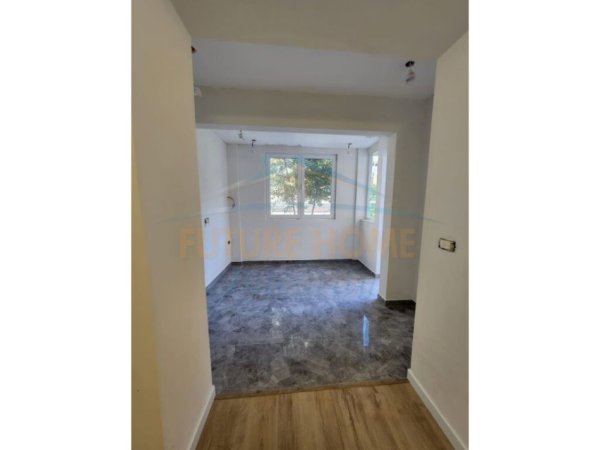 Tirane, shitet apartament 2+1+Depo Kati 1, 61 m² 140.000 € (Ferit Xhajko)
