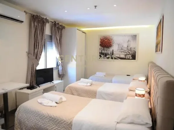 Tirane, shes hotel , 325 m² 2.150.000 € (Rruga e Dibrës)