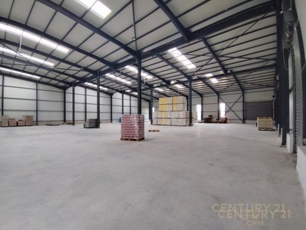 Tirane, Shes Kapanon , 4.700 m² 2.000.000 € (Rr. Abdyl Frasheri, Kashar)
