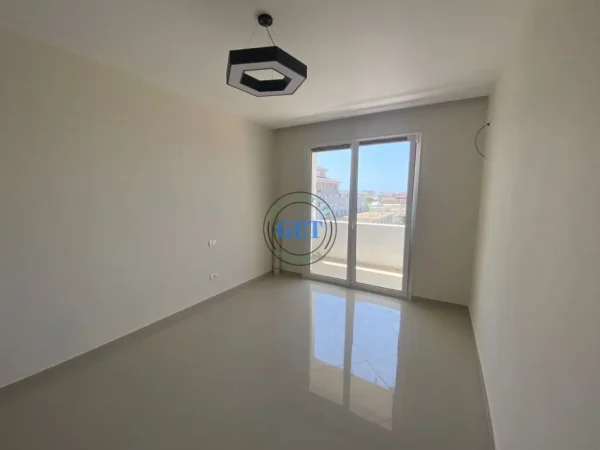 Durres, shitet apartament 2+1 Kati 4, 120 m² 65.000 € (Shkozet, Durres)