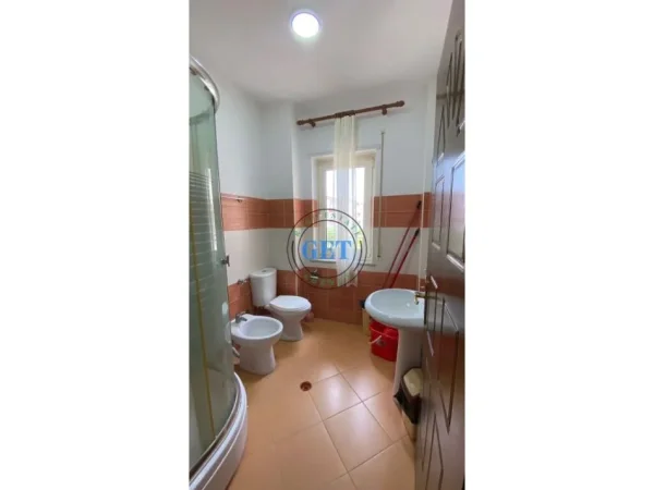 Durres, shitet apartament 1+1+Ballkon Kati 3, 69 m² 74.000 € (Plazh, Rrota Kuqe, Durres)