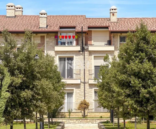 Tirane, shitet Vile 3 Katshe Kati 3, 516 m² 564.400 € (TEG -Qendra Tregtare, Tiranë)