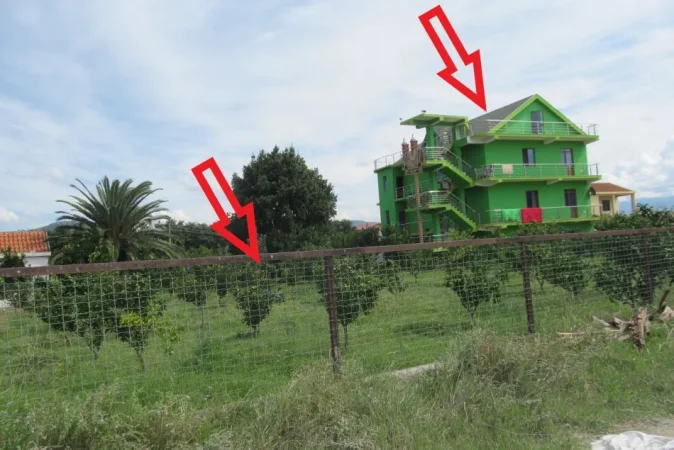 Ishull Shëngjin, Lezhë, Shitet Tokë Arë, Truall + Ndërtesë, Cmimi Fillestar 3,528,000 Lekë