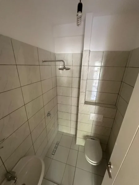 Tirane, shitet apartament 2+1 Kati 1, 90 m² 99.000 € (Fresk)