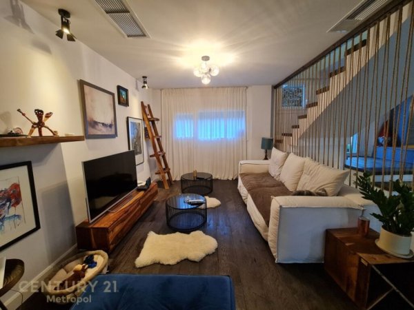 Tirane, jepet me qera Vile 2 Katshe Kati 2, 3.500 € (Prane TEG)