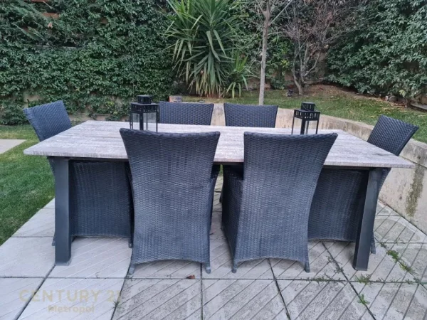 Tirane, jepet me qera Vile 2 Katshe Kati 2, 3.500 € (Prane TEG)