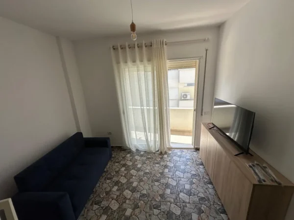 Tirane, shitet apartament 1+1 Kati 2, 64 m² 76.800 € (Fresk)