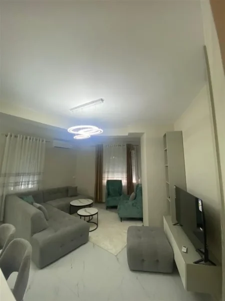 Tirane, jepet me qera apartament 2+1 Kati 6, 115 m² 850 € (Brraka)