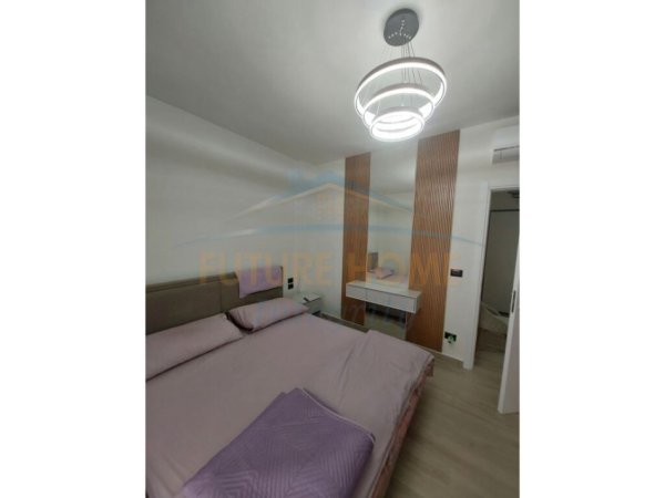 Tirane, shitet 1+1 Kati 1, 74 m² 250.000 € (TEG)