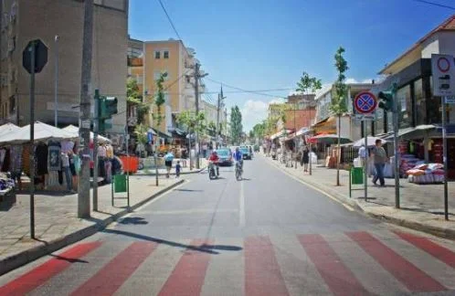 Tirane, jepet me qera apartament 1+1 Kati 2, 80 m² 350 € (5 maj)