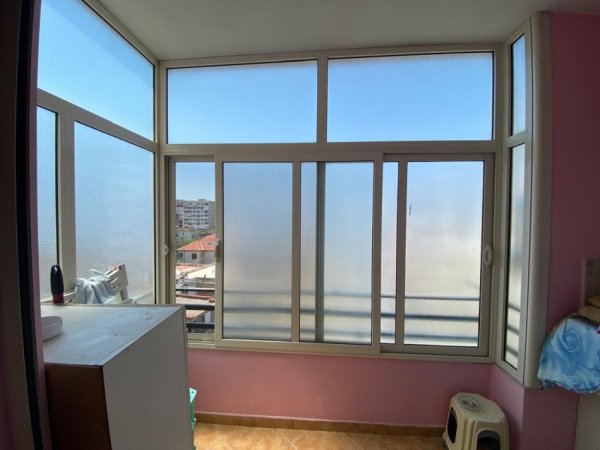Tirane, shitet apartament 1+1 Kati 4, 59 m² 77.000 € (Astir)