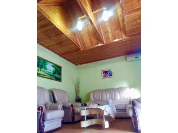 Vlore, shitet Vile 3 Katshe Kati 1, 147 m² 650.000 € (LEF SALLATA)