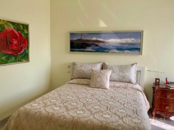 Tirane, jepet me qera apartament 2+1 , 73 m² 600 € (ISH PARKU)