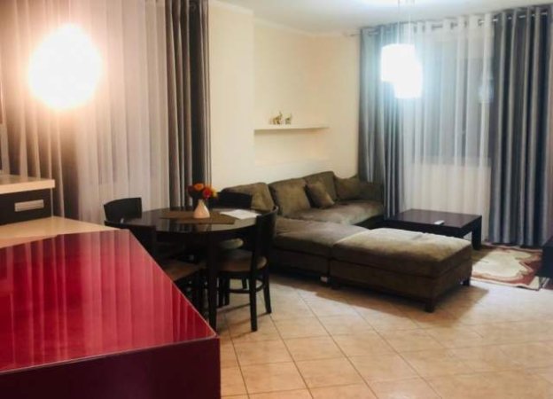 Tirane, jepet me qera apartament 2+1+BLK Kati 11, 117 m² 500 Euro (tek usluga)