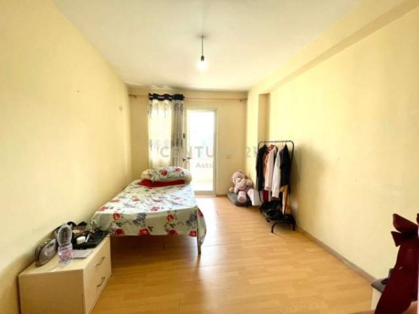 Tirane, shes apartament 2+1+BLK Kati 7, 116 m² 98.000 Euro (bar artist)