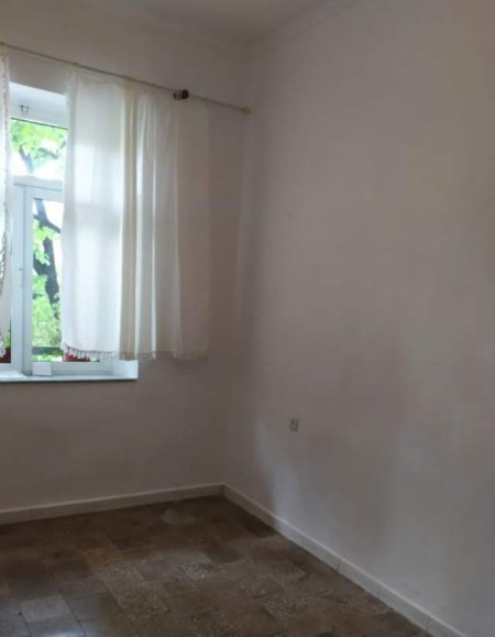 Tirane, jepet me qera apartament 2+1+BLK Kati 2, 100 m² 800 Euro (myslym shyri)