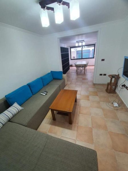 Tirane, jepet me qera apartament 2+1+A+BLK Kati 3, 110 m² 800 Euro (Sami Frasheri)