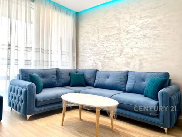 Tirane, jepet me qera apartament 2+1+A+BLK Kati 1, 106 m² 700 Euro