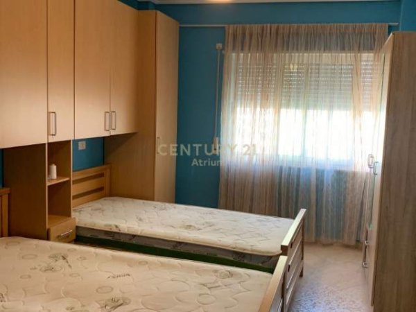 Tirane, jepet me qera apartament 2+1+A+BLK Kati 4, 86 m² 500 Euro