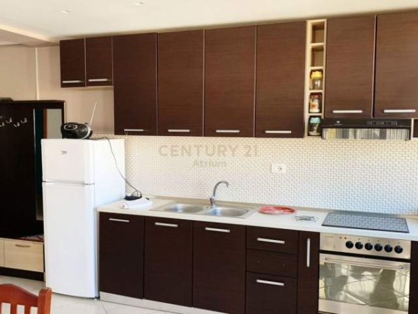 Tirane, jepet me qera apartament 2+1+A+BLK Kati 4, 86 m² 500 Euro