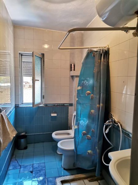 Tirane, jap me qera apartament 2+1+BLK Kati 2, 72 m² 400 Euro (Tefta Tashko)