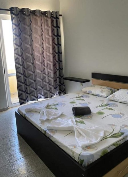 Tirane, jepet me qera apartament 4+1+BLK Kati 4, 130 m² 500 Euro (VACE ZELA)