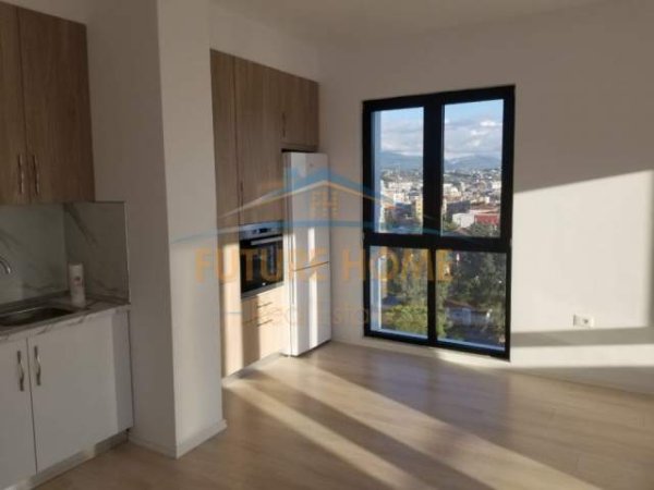 Tirane, jepet me qera apartament 3+1+BLK Kati 11, 125 m² 500 Euro (Rruga e Dibres)