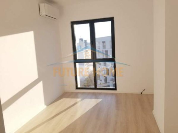 Tirane, jepet me qera apartament 3+1+BLK Kati 11, 125 m² 500 Euro (Rruga e Dibres)