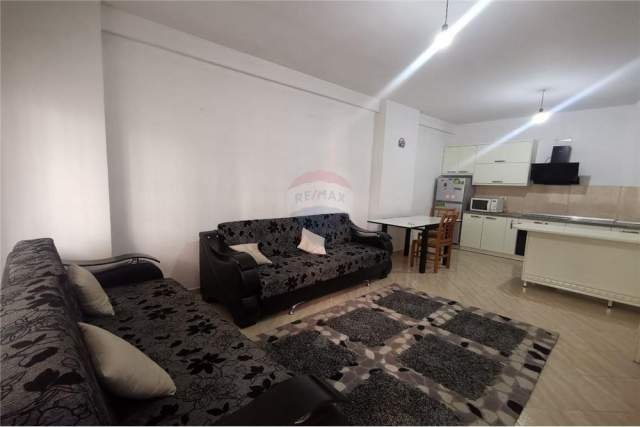 Tirane, jepet me qera apartament 3+1+BLK Kati 5, 138 m² 790 Euro (Dervish Hima)