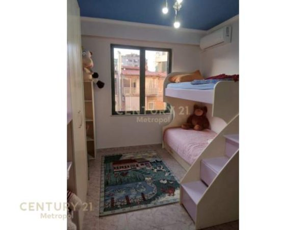 NE ISH BLLOK, SHITET APARTAMENT 3+1+2! Kati 8, 150 m² 300.000 Euro