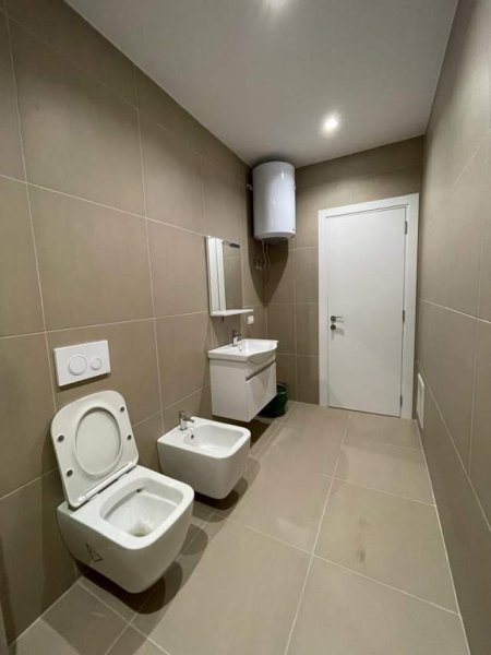 Tirane, jepet me qera apartament 2+1+BLK Kati 4, 105 m² 500 Euro (Astir)
