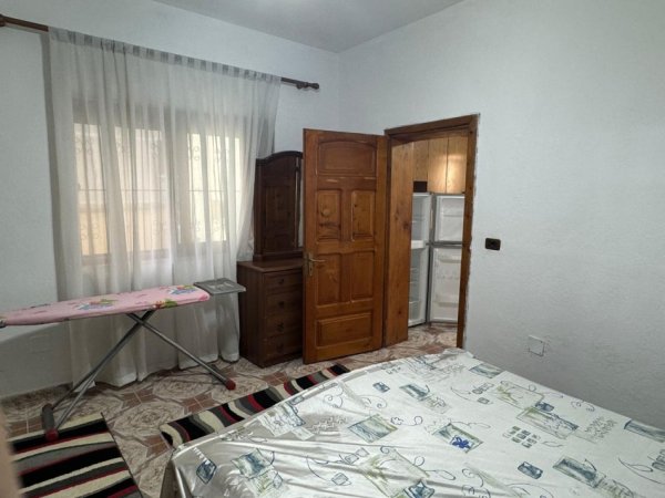 Tirane, jepet me qera apartament 1+1 Kati 0, 40 m² 250 € (Selaudin Zorba_Spitalet)
