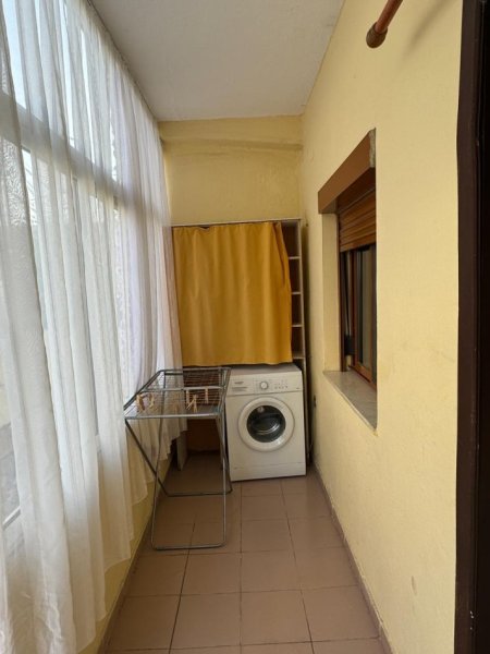 Tirane, jepet me qera apartament 1+1 Kati 0, 40 m² 250 € (Selaudin Zorba_Spitalet)