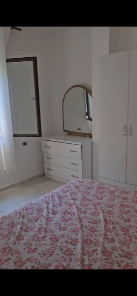 Tirane, jepet me qera apartament 1+1 Kati 1, 75 m² 270 € (Paskuqan)