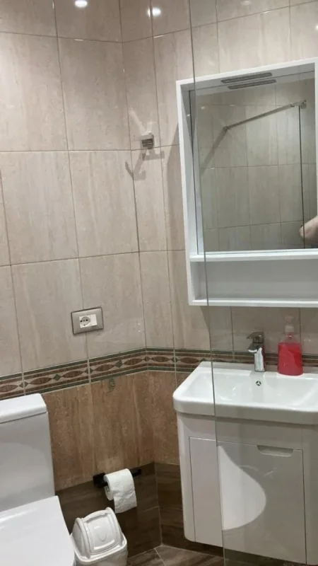 Tirane, jepet me qera apartament 1+1 Kati 2, 46 m² 400 € (Ministria e jashtme)