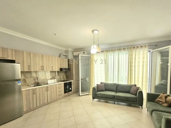 Tirane, jepet me qera apartament 2+1 Kati 2, 121 m² 650 € (kopeshti zoologjik)
