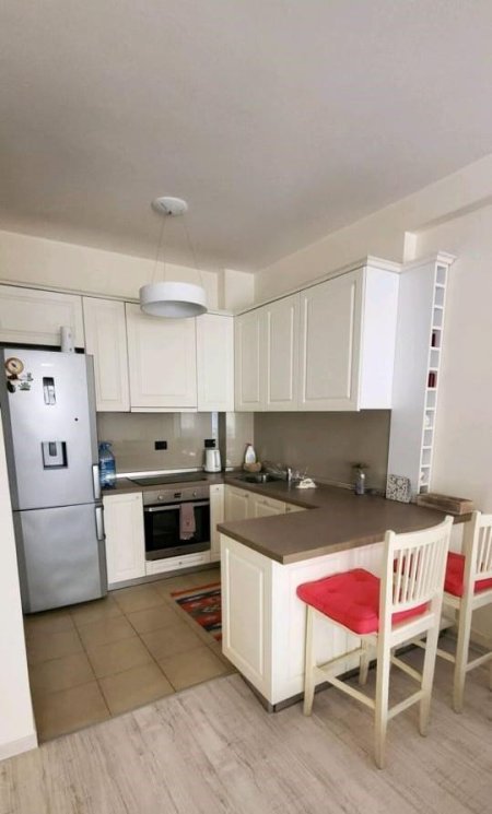 Tirane, jepet me qera apartament 2+1 Kati 3, 85 m² 550 € (Kodra Diellit)