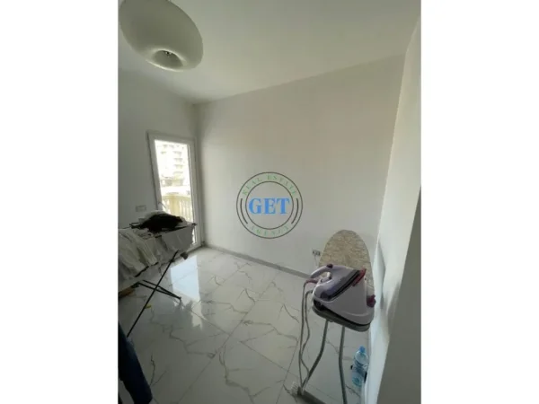 Durres, shitet apartament 3+1+Ballkon Kati 5, 150 m² 170.000 € (Shkembi Kavajes , Durres)