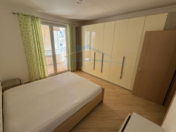 Durres Plazh, shitet apartament 1+1+Ballkon Kati 2, 80 m² 91.000 € (Pavarsia)