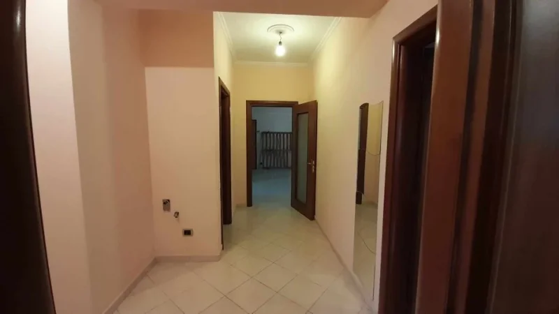 Durres, shes apartament 3+1+Ballkon Kati 5, 144 m² 175.000 € (Porti, Durres)