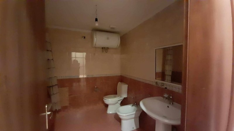 Durres, shes apartament 3+1+Ballkon Kati 5, 144 m² 175.000 € (Porti, Durres)