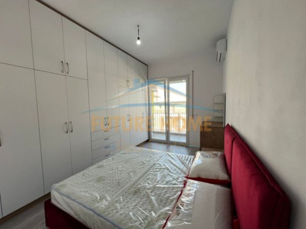 Tirane, jepet me qera apartament 2+1 Kati 8, 100 m² 400 € (Univers City, QTU)