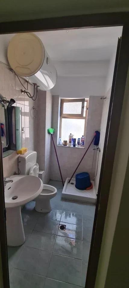 Durres, jepet me qera apartament 2+1 Kati 3, 113 m² 500 € (Vollga, Durres)
