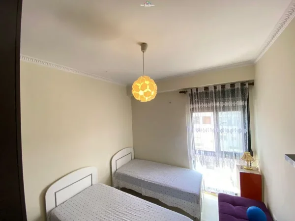 Tirane, jepet me qera apartament 2+1 Kati 8, 85 m² 700 € (kompleksi delijorgji)