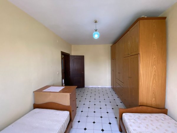 Tirane, jepet me qera apartament 2+1+Aneks+Ballkon Kati 5, 100 m² 450 € (SHKOLLA OSMAN MYDERRIZI)