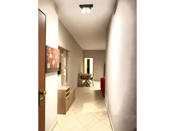 Tirane, jepet me qera apartament 1+1 Kati 3, 65 m² 550 € (kodra e diellit)