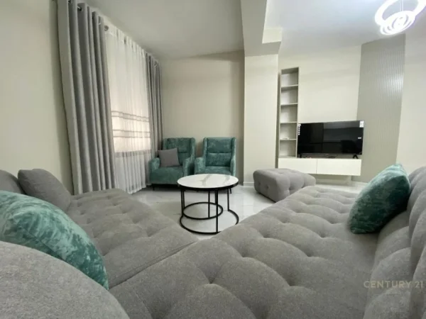 Tirane, jepet me qera apartament 2+1 Kati 6, 100 m² 800 € (prokuroria tiranes)